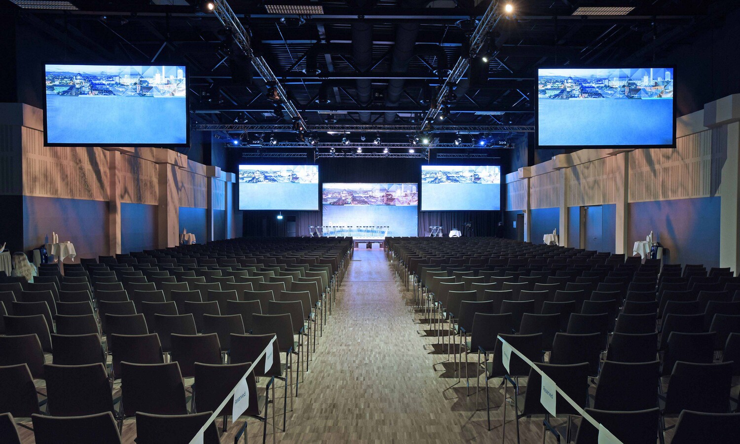 Reihenbestuhlung in Saal Europa