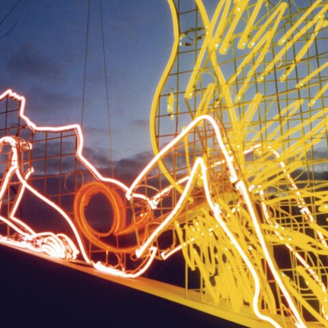 Lichtinstallation im Estrel Sommergarten