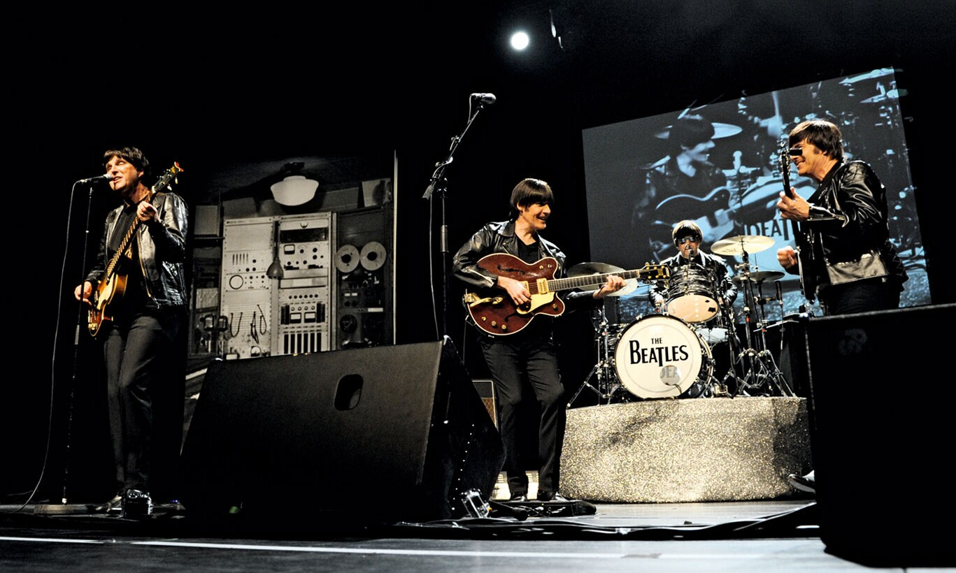 Beatles Musical "all you need is love" im Estrel Berlin